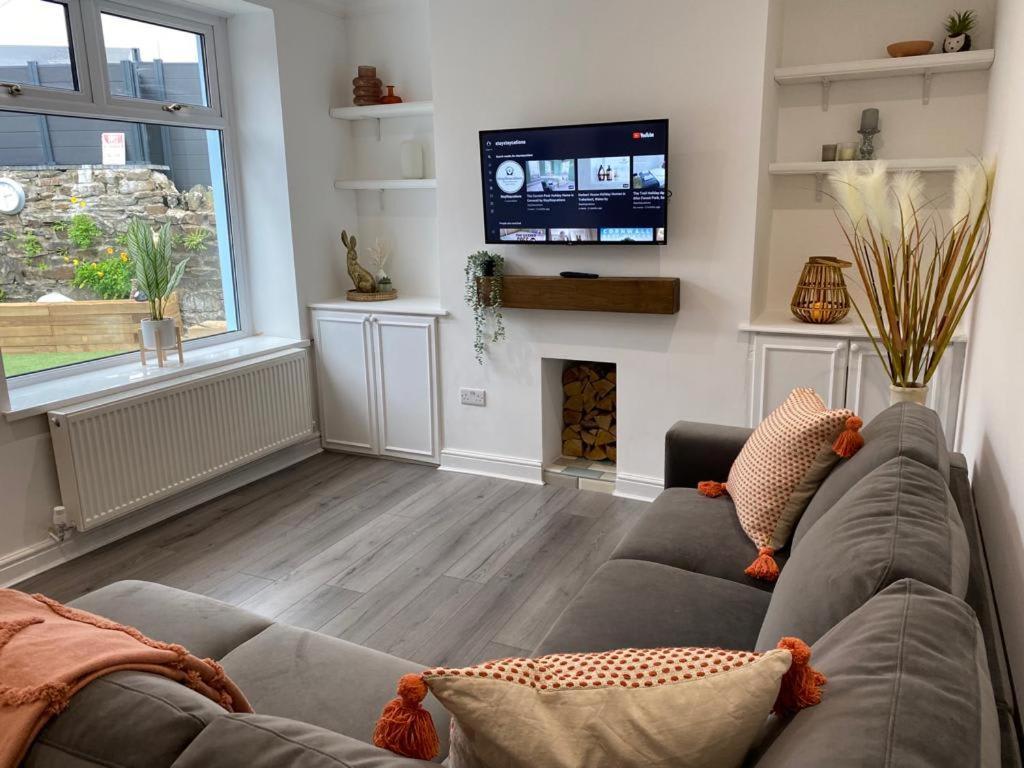 Rhondda Tunnel Cottage By Staystaycations Treorky Buitenkant foto